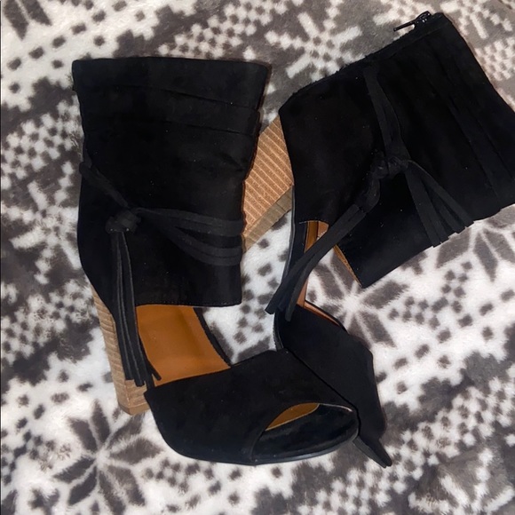 Mojo Moxy Shoes - Black Open Toe Ankle Heels